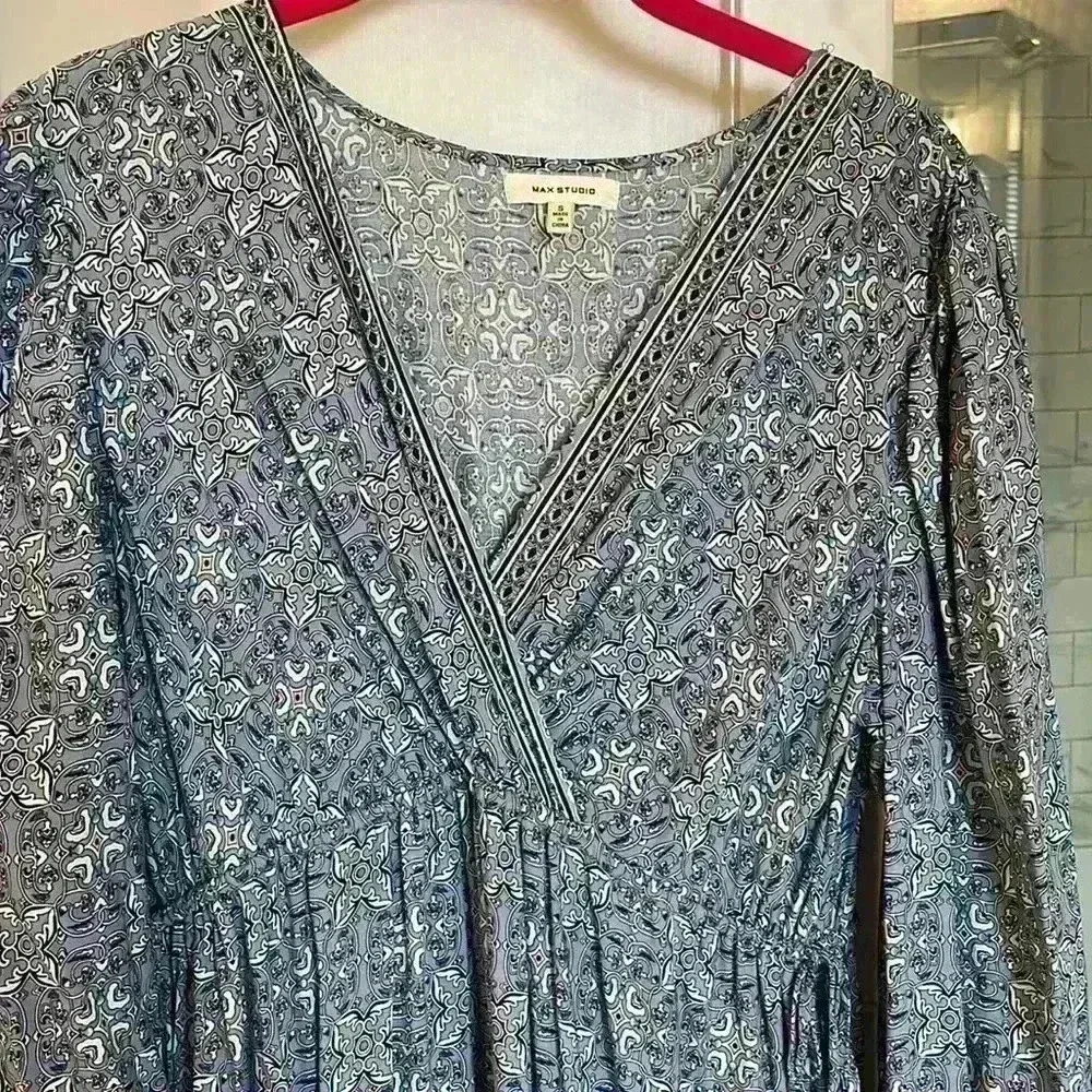 Max Studio dress - Picture 3 of 4